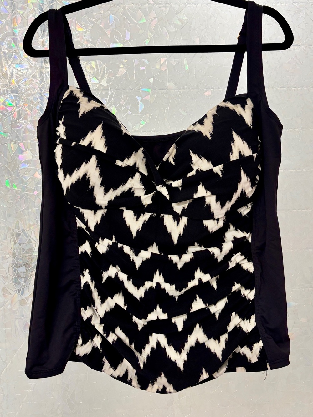 Black & White Printed Tankini Top - Women
